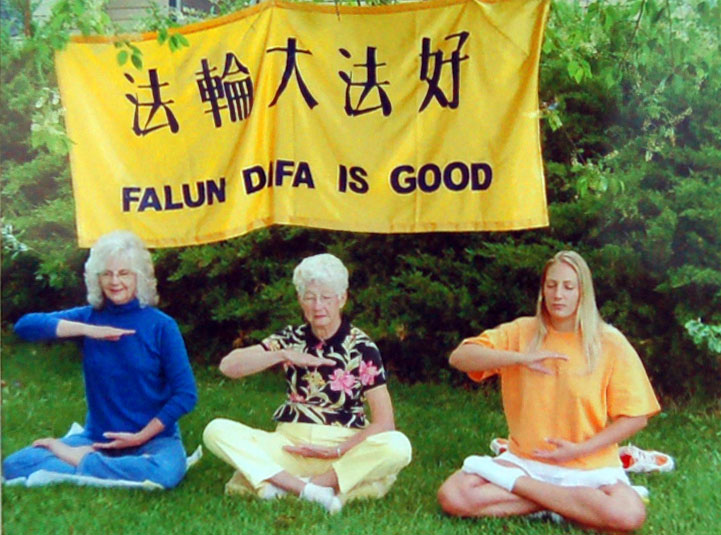 Kansas, ÉtatsUnis La photographie de trois générations pratiquant